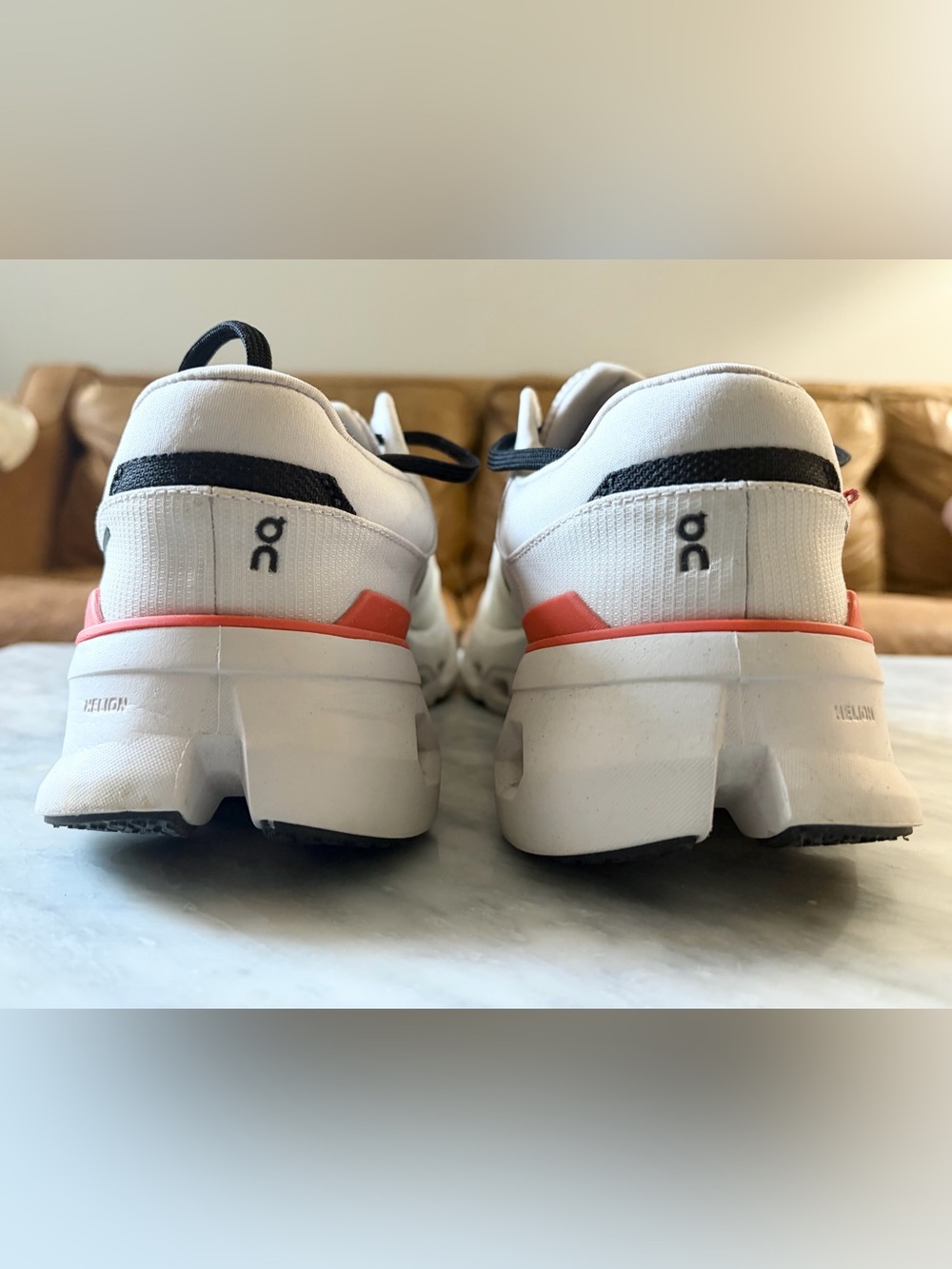 On Men’s Cloudrunner 2 running shoes 10.5 - Picture 4 of 9